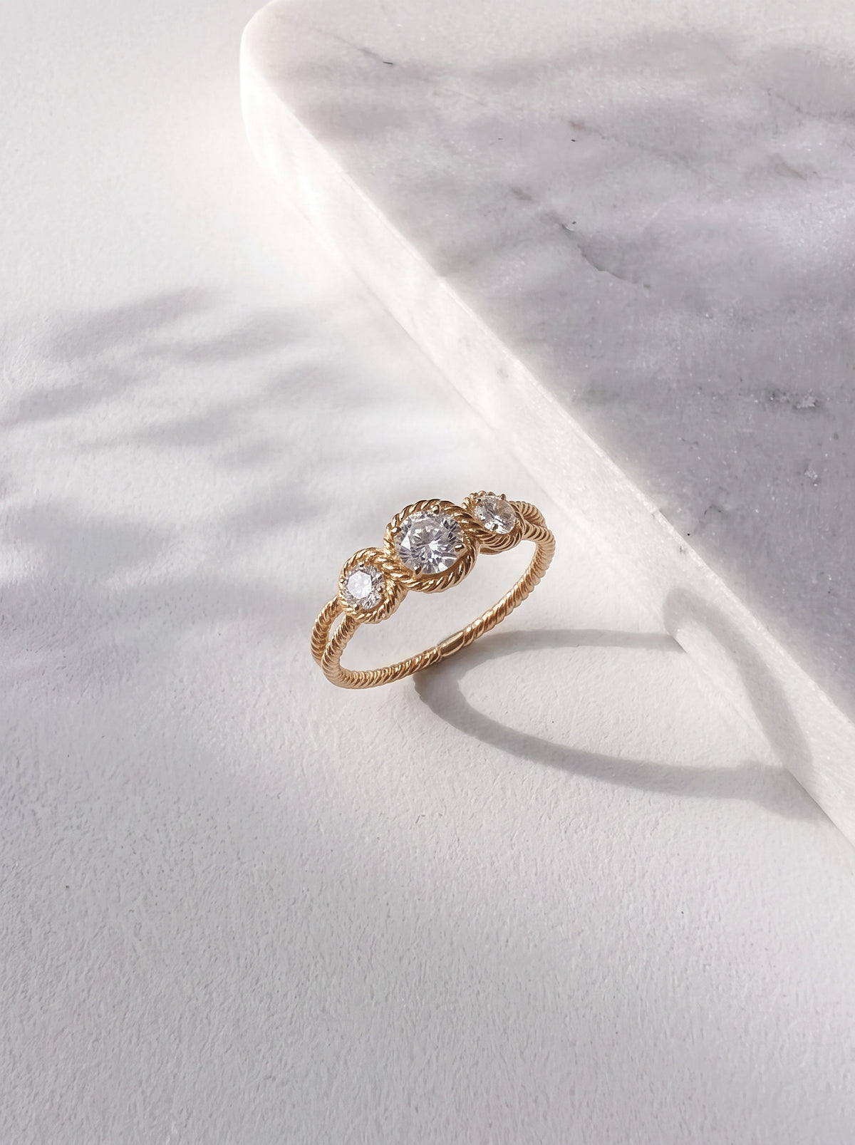 TRIO TWIST RING